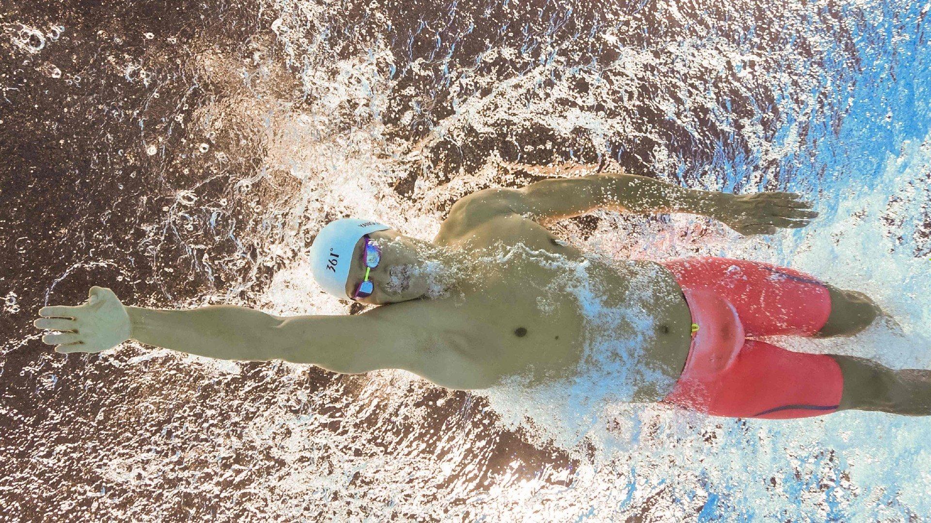 中超联赛第15轮，上海海港3-1逆转山东泰山，武磊梅开二度领跑射手榜